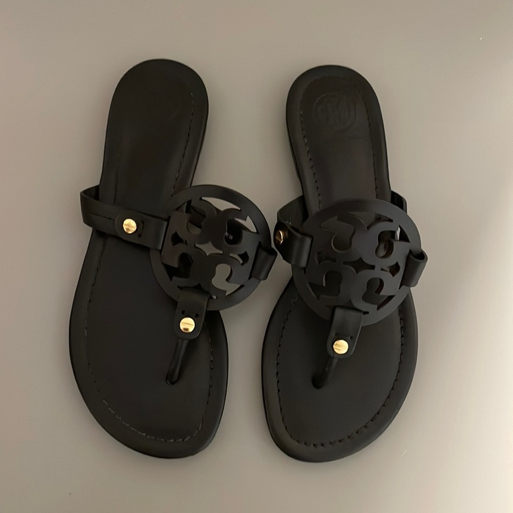 Tory Burch Miller Leather Sandal size 5 1/2 Black